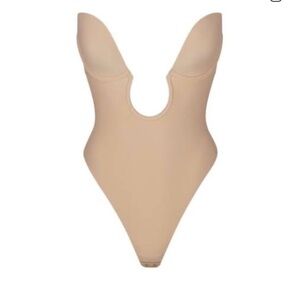 SKIMS Deep Plunge Shapewear Bodysuit in Sand L NWT